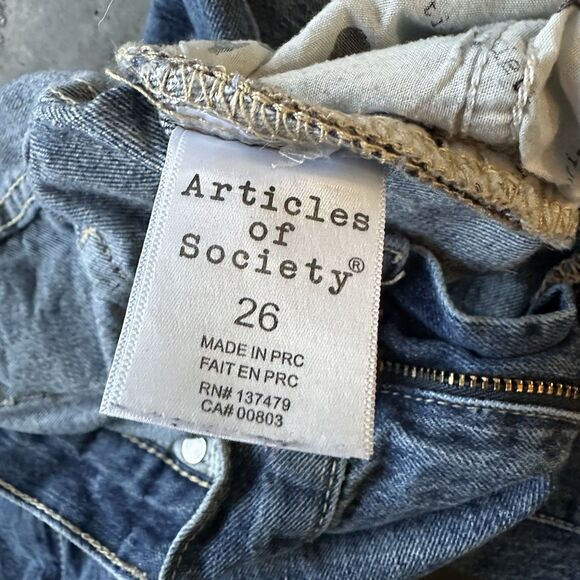 Size 26 - Articles Of Society Women's Distressed Jeans Dark Wash Patches - Picture 7 of 16